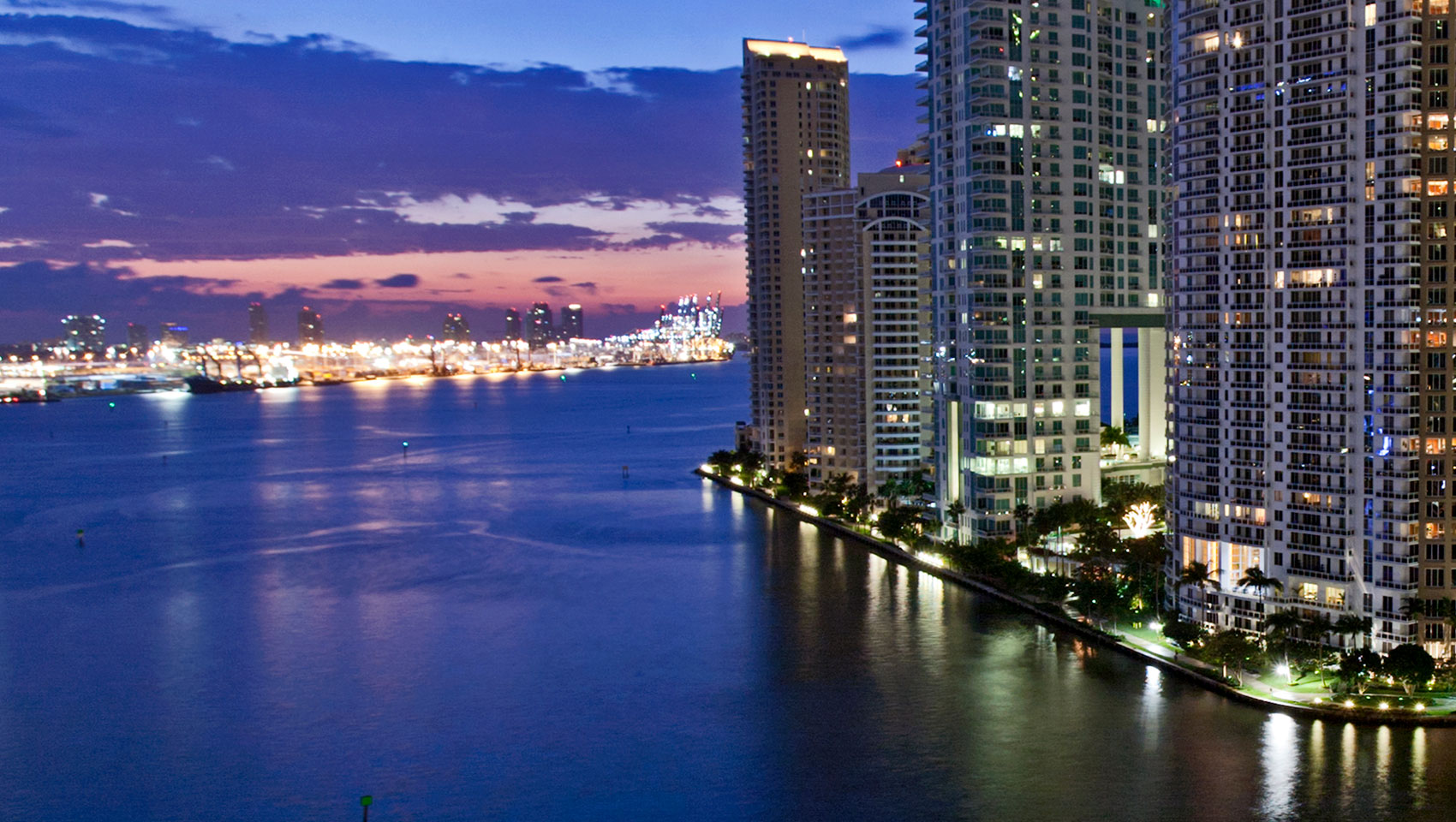Miami marina at Kimpton EPIC Hotel
